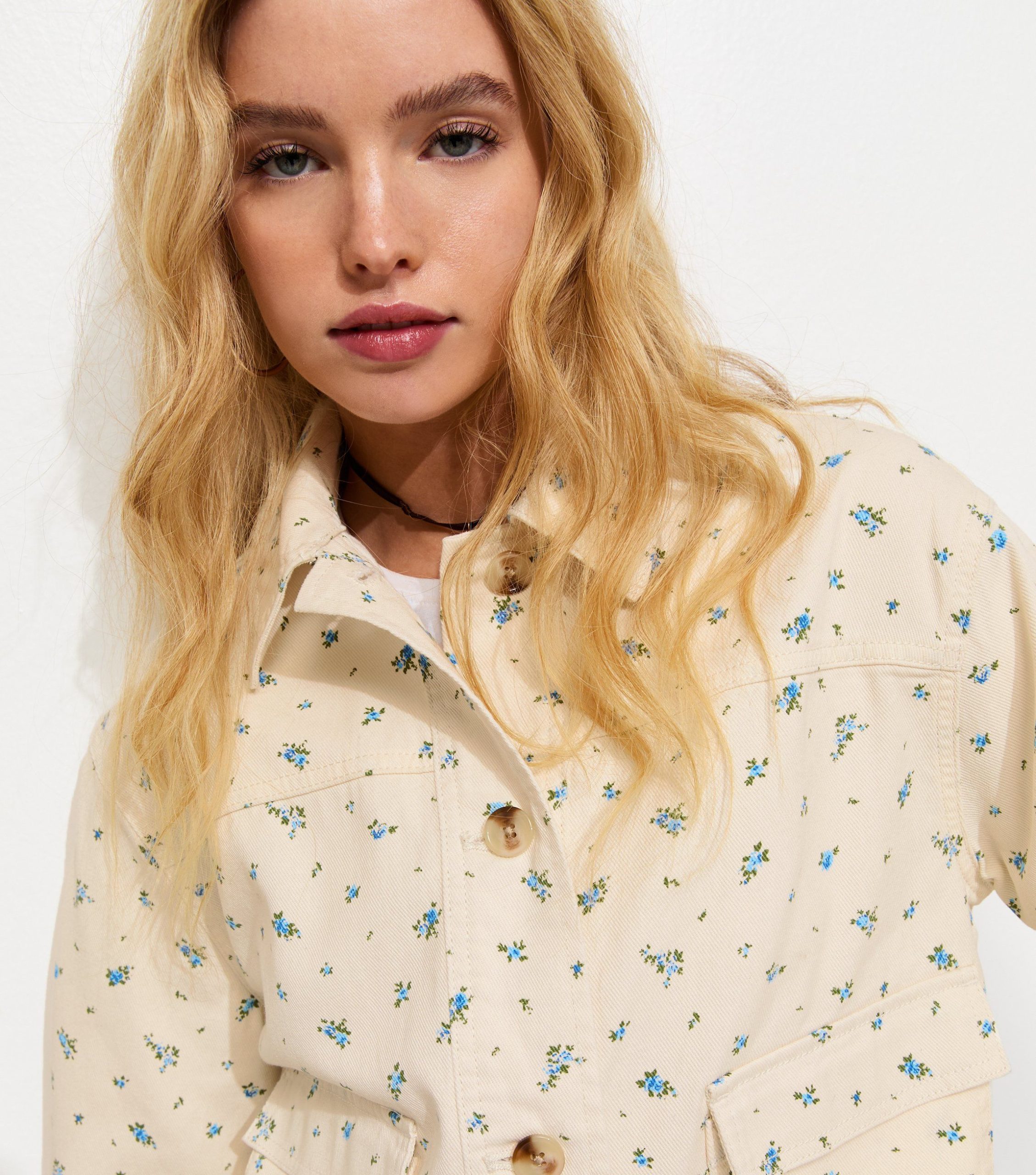 Cream Cotton Ditsy Floral Shacket - Image 2