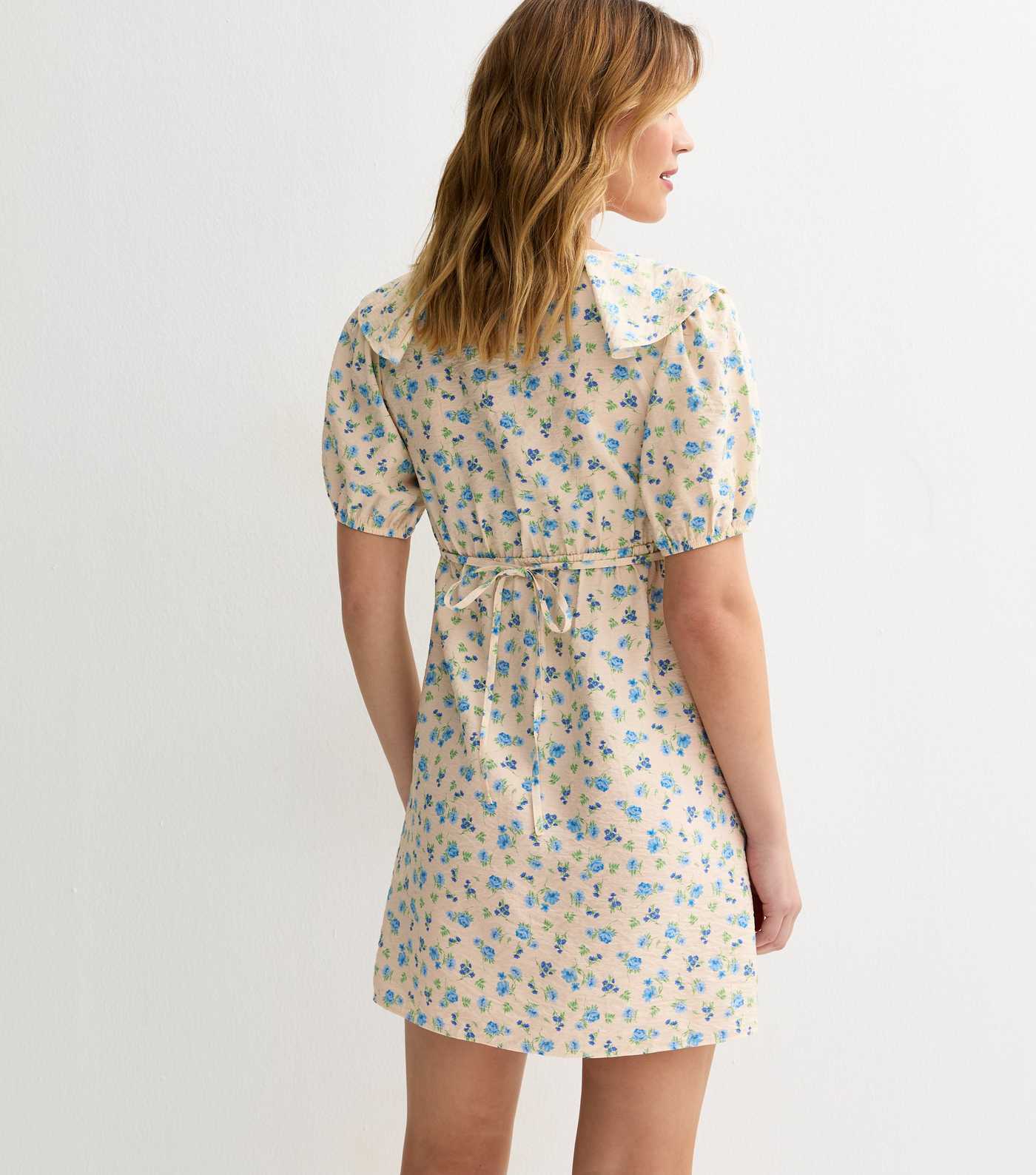 Cream Ditsy Floral Square Neck Mini Dresss - Image 4